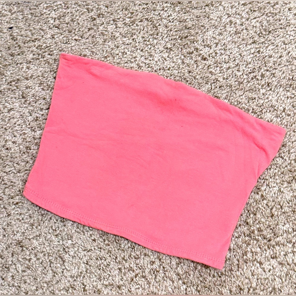 Women’s Crop Tube Top